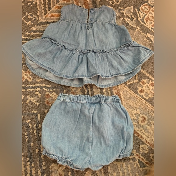 Baby Gap 6-12 month denim outfit baby girl 4th of July summer blue shorts & tank - Picture 3 of 5
